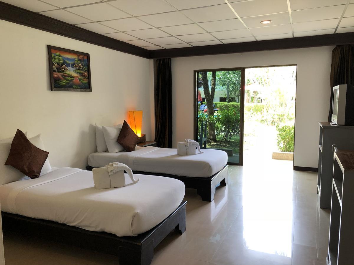 Bamboo Beach Hotel & Spa Patong Ngoại thất bức ảnh