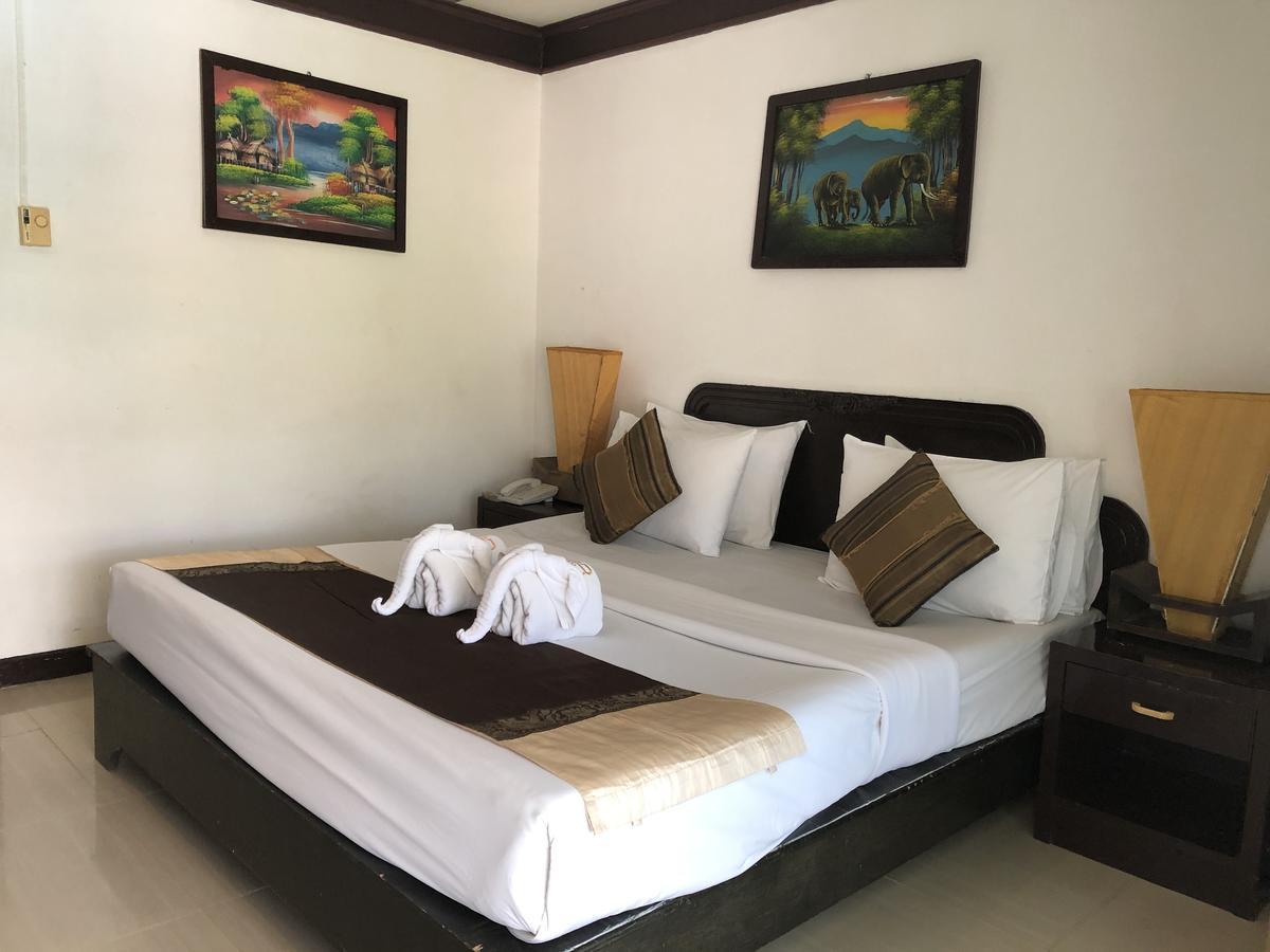 Bamboo Beach Hotel & Spa Patong Ngoại thất bức ảnh